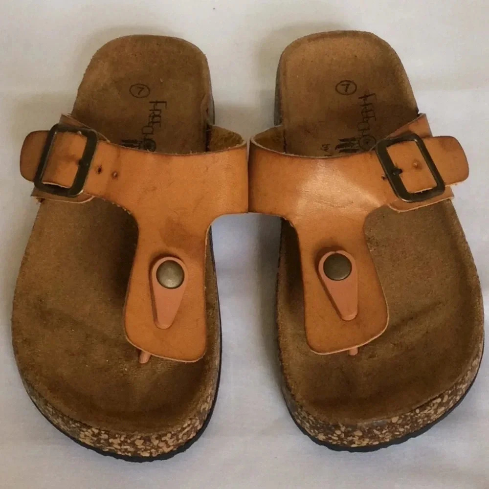 Free Choice by Elis Thong Sandals Size 7